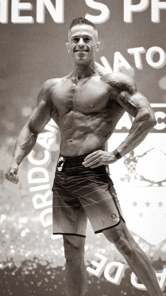 Instagram post from lueymens. This post is in position 1.